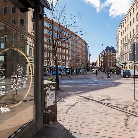 Apartment Next To Station Private Entrance Wifi Helsinki
